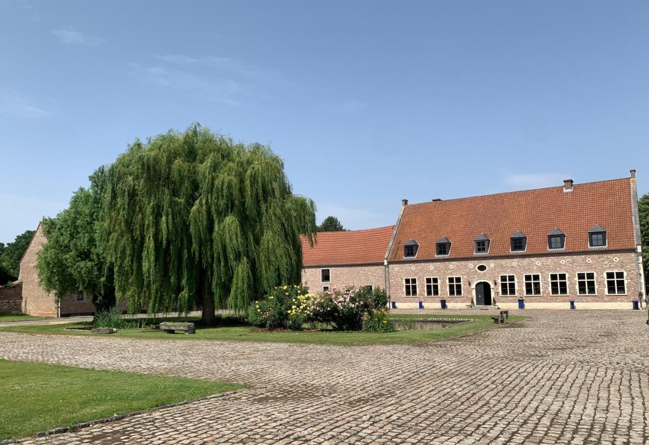 Chapeauveau Gite - B&B - Events Helecine Buitenkant foto